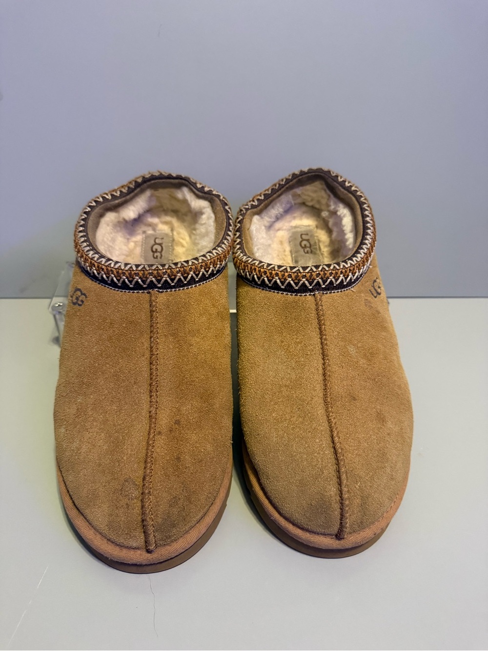 UGG Tasman Slippers Mens 11 Chestnut Shearling Lined 5950 Suede Slip On
